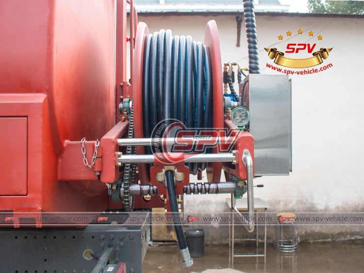 5,000 Litres Sewer Jetting Tank SKD - Hose Reel